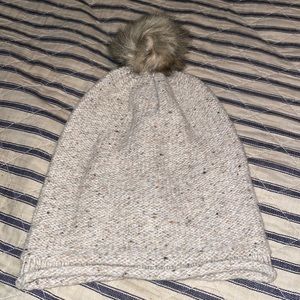 NWOT Madewell knit Pom Pom winter hat One Size